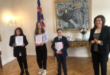 Þrír nemendur GÍH fengu verðlaun fyrir enska smásögu