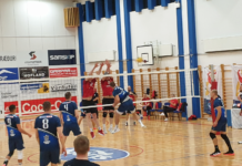 Auðveldur sigur í fyrsta heimaleik